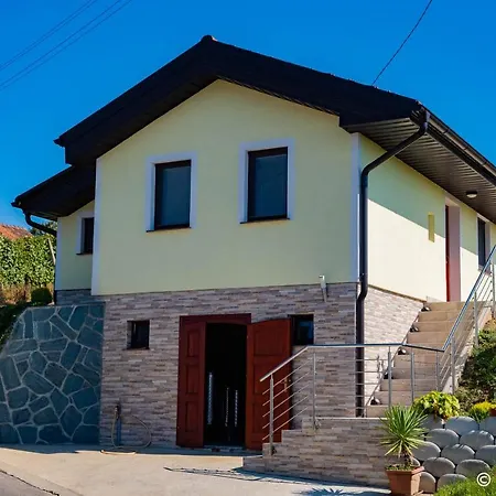 Casa vacanze Vinska Klet Sersen *