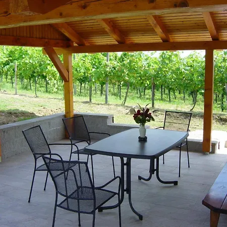 Casa vacanze Vinska Klet Sersen