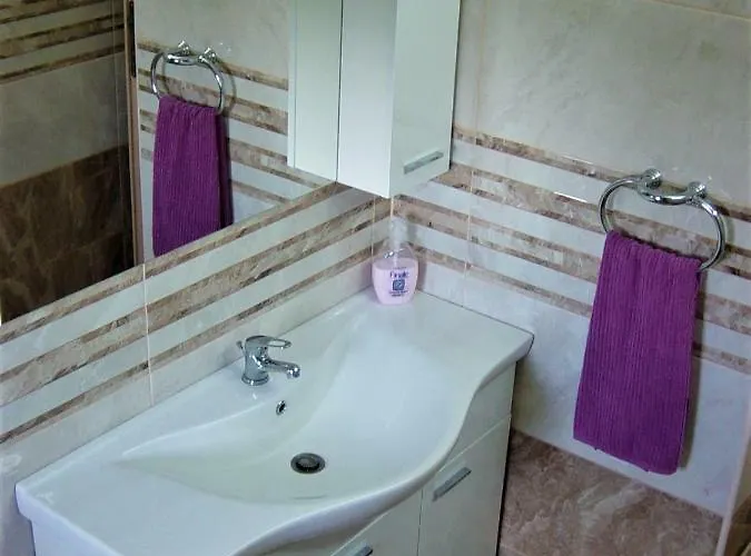 Vinska Klet Sersen Holiday home